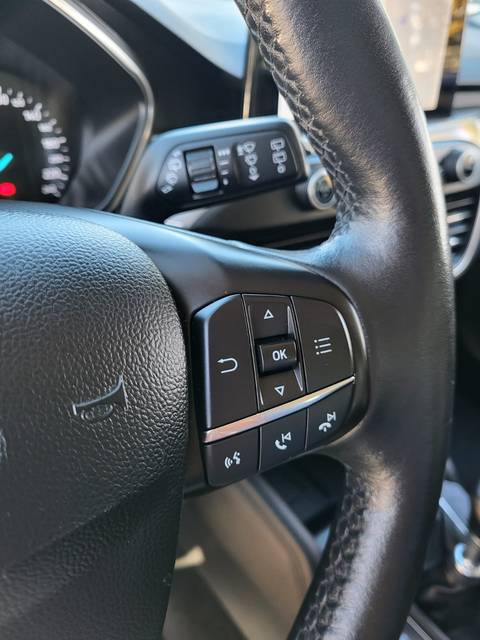 2019 Ford Focus — sličica 17