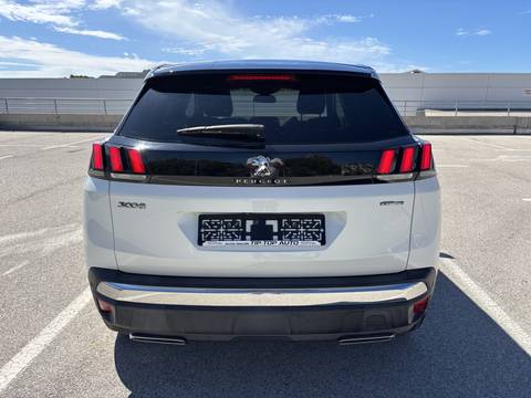 2018 Peugeot 3008 — sličica 10