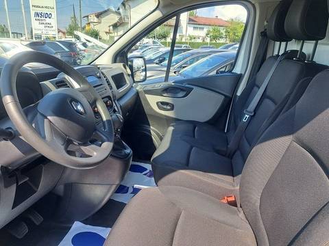 2019 Renault Trafic — sličica 12