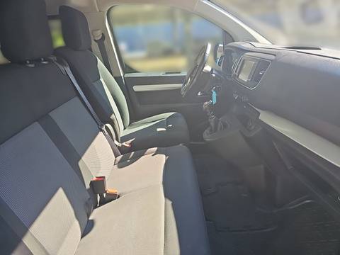 2021 Opel Zafira — sličica 21