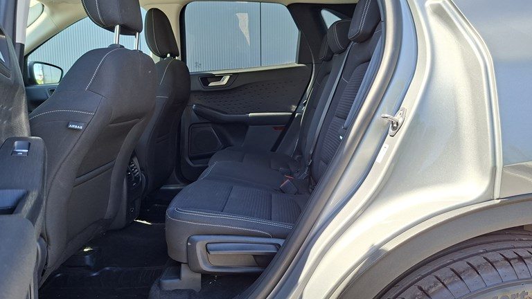 2021 Ford Kuga — fotografija 7