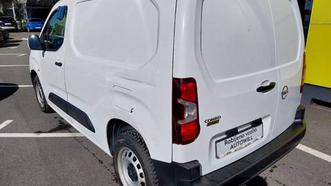 2021 Opel Combo van — sličica 4