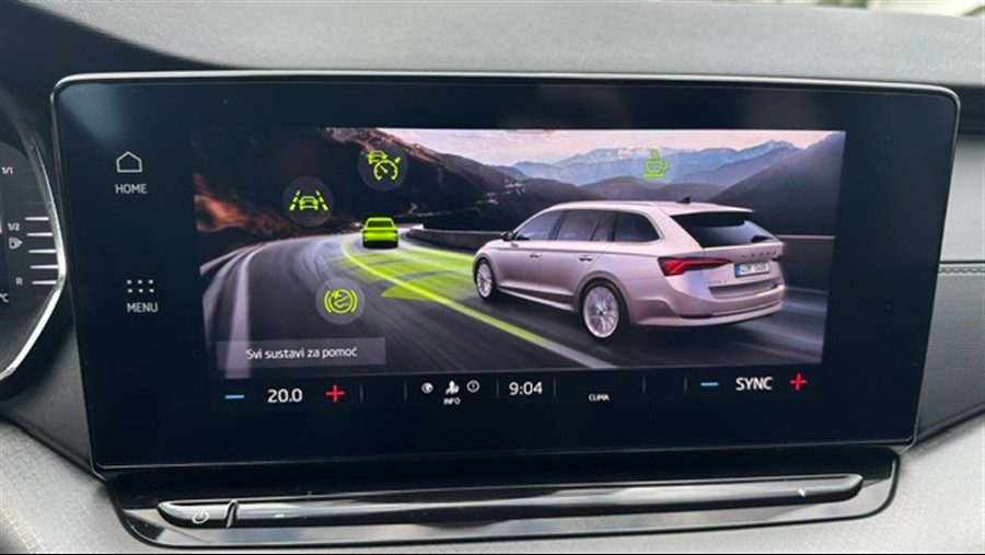 2022 Škoda Octavia — fotografija 15