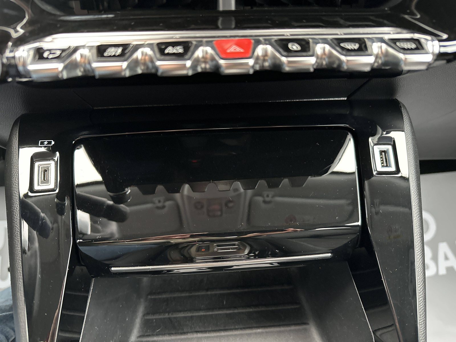 2022 Peugeot 2008 — fotografija 28