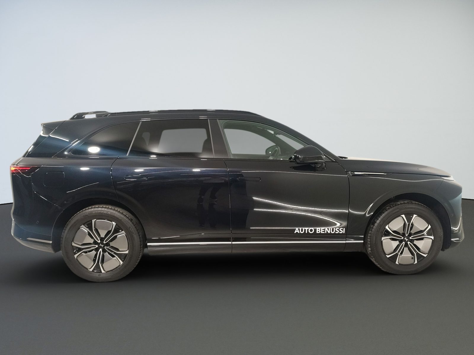 2025 XPENG G9 — fotografija 5