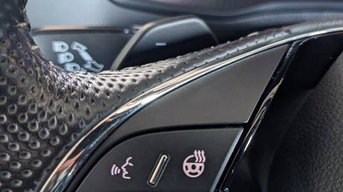 2022 Škoda Karoq — sličica 27