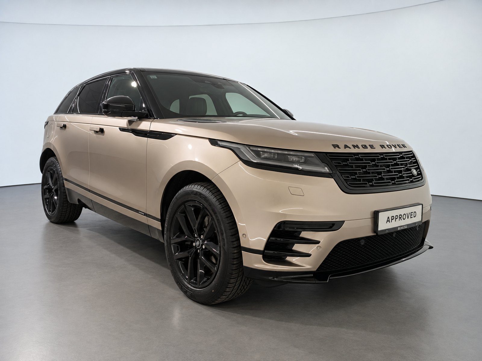 2026 Land Rover Range Rover Velar — fotografija 3