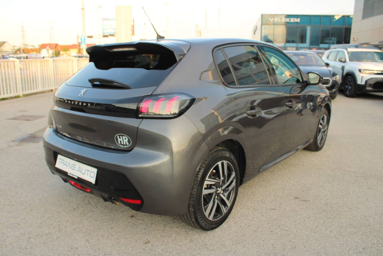 2023 Peugeot 208 — fotografija 5