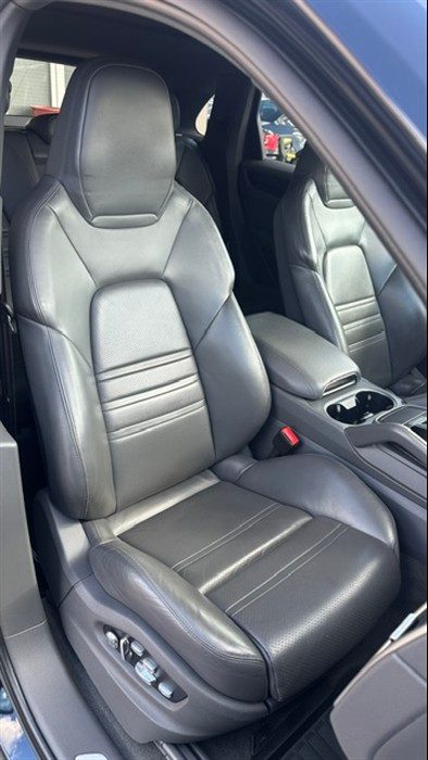 2020 Porsche Cayenne — fotografija 16