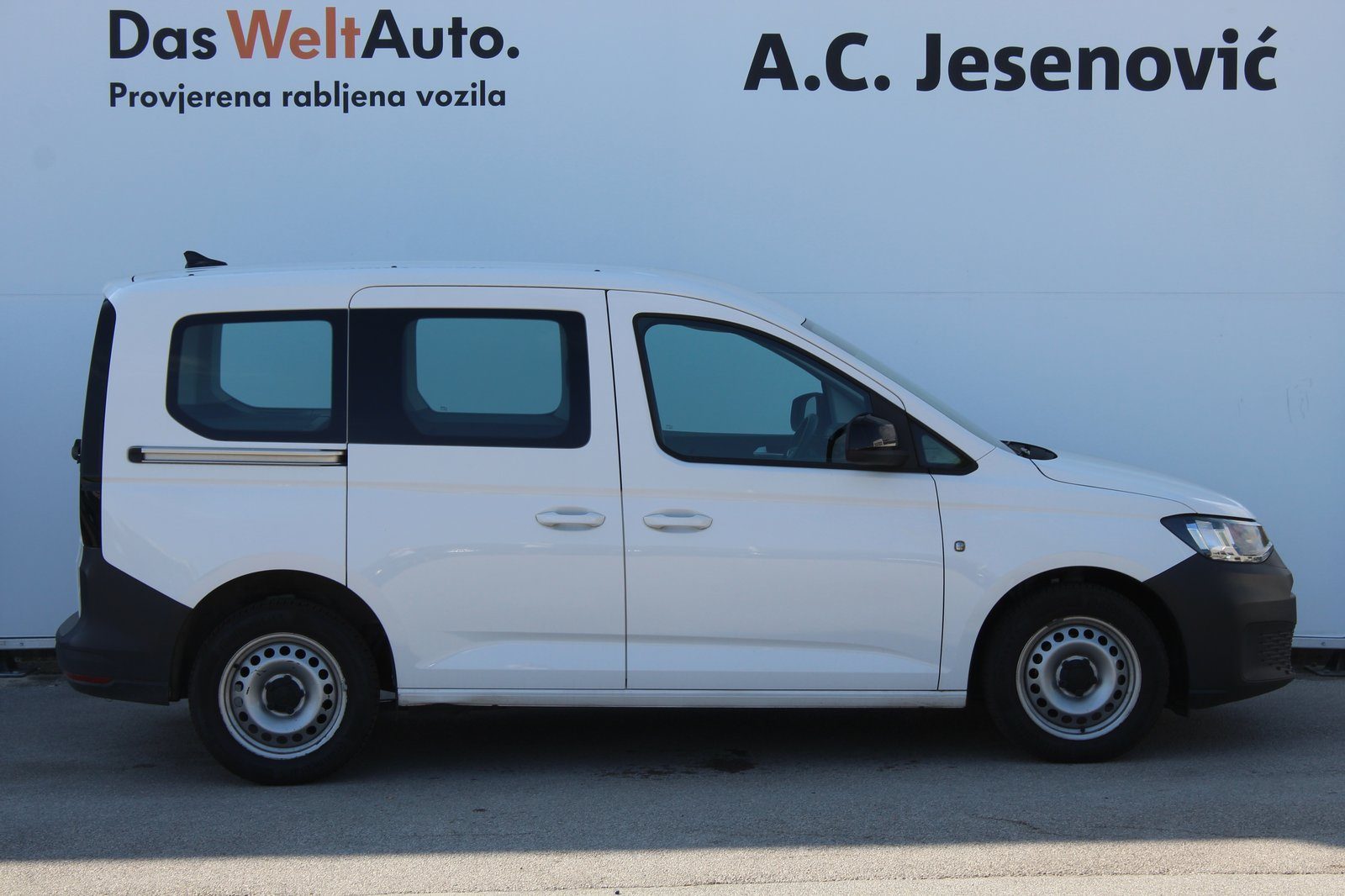 2023 Volkswagen Caddy — fotografija 4