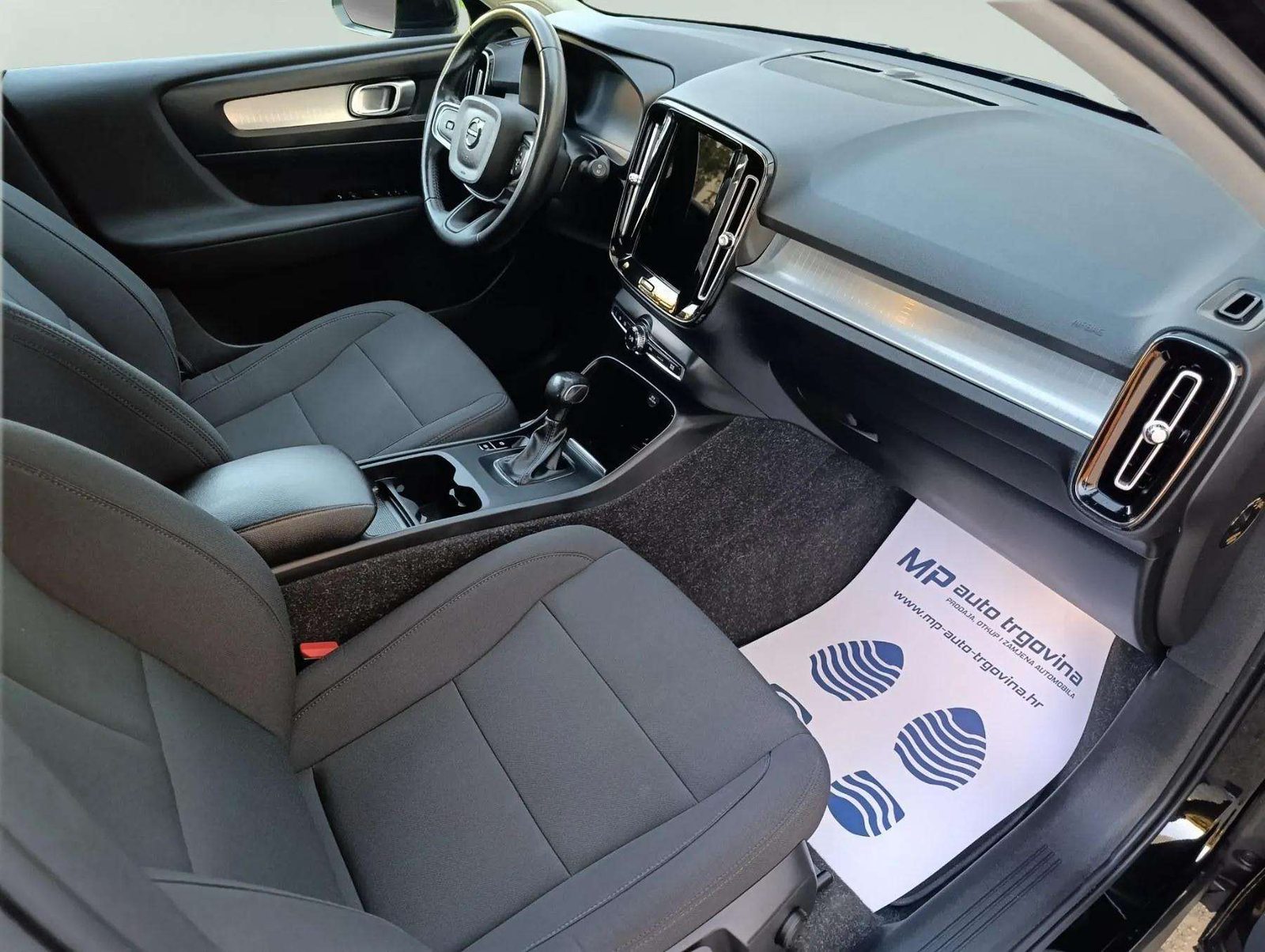 2020 Volvo XC40 — fotografija 19