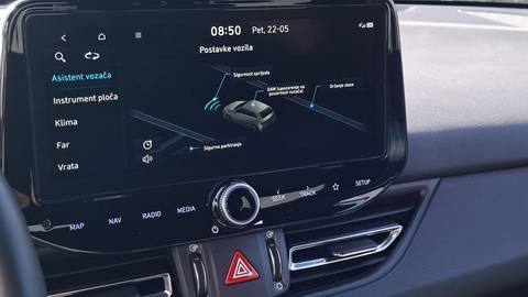 2025 Hyundai i30 — sličica 12