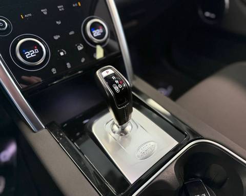 2022 Land Rover Discovery — sličica 16