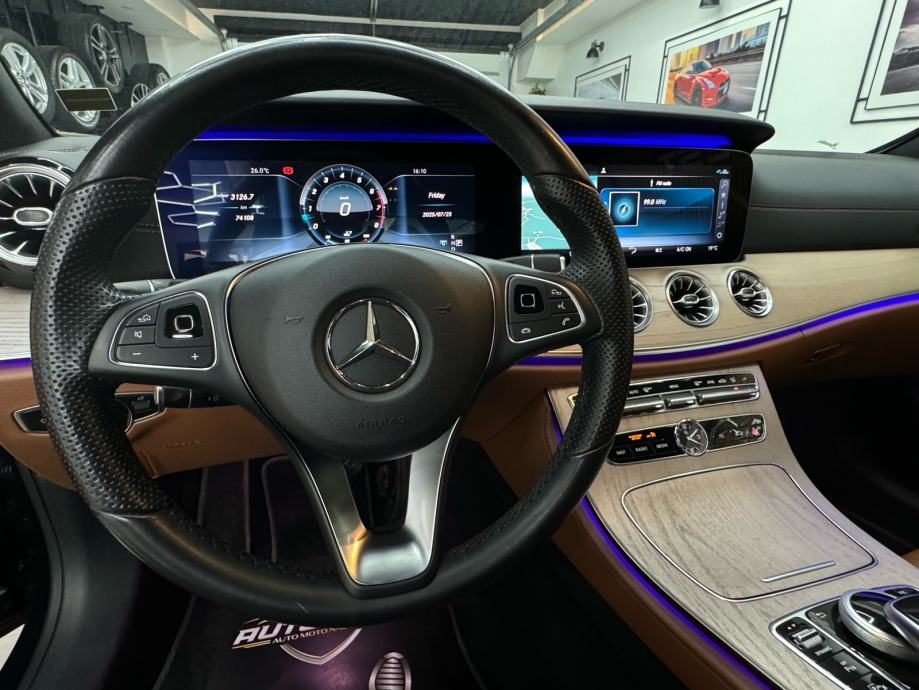 2017 Mercedes-Benz E-klasa — fotografija 9