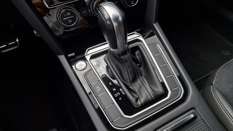 2018 Volkswagen Arteon — fotografija 20