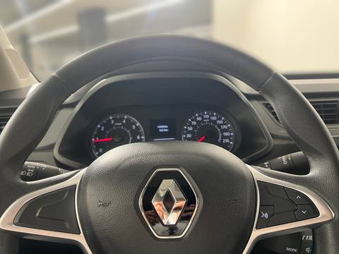 2022 Renault Express — sličica 13