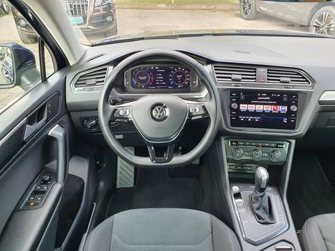 2020 Volkswagen Tiguan — sličica 11