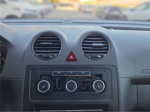 2012 Volkswagen Caddy — sličica 9