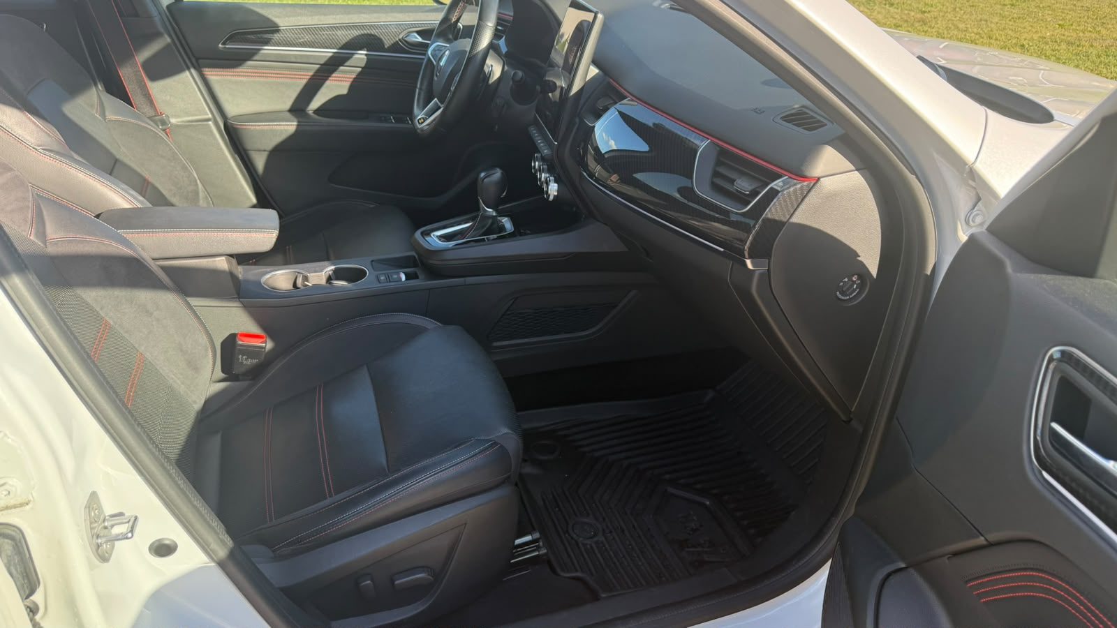 2022 Renault Megane Conquest — fotografija 21