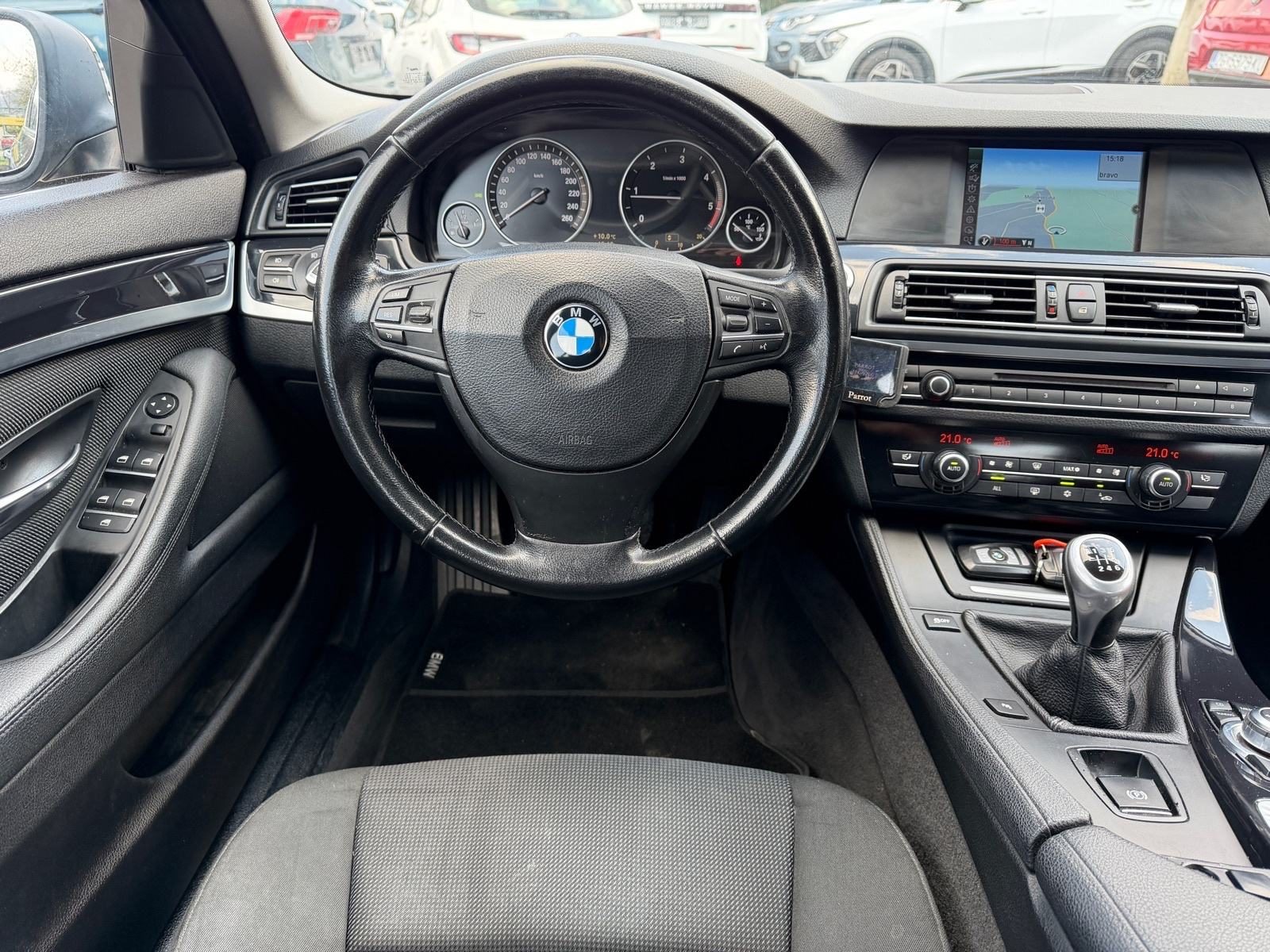 2010 BMW Serija 5 — fotografija 9
