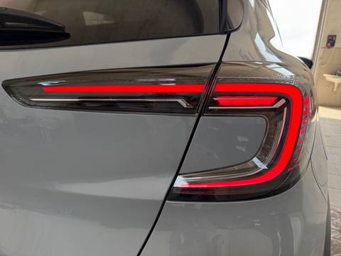 2025 Renault Captur — sličica 12