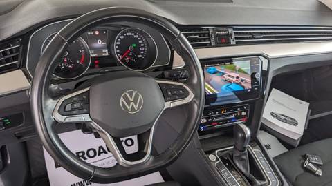 2023 Volkswagen Passat — sličica 10