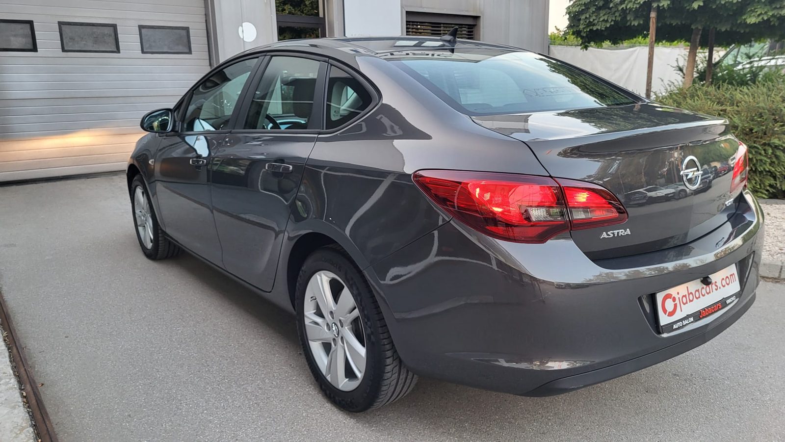 2015 Opel Astra — fotografija 9