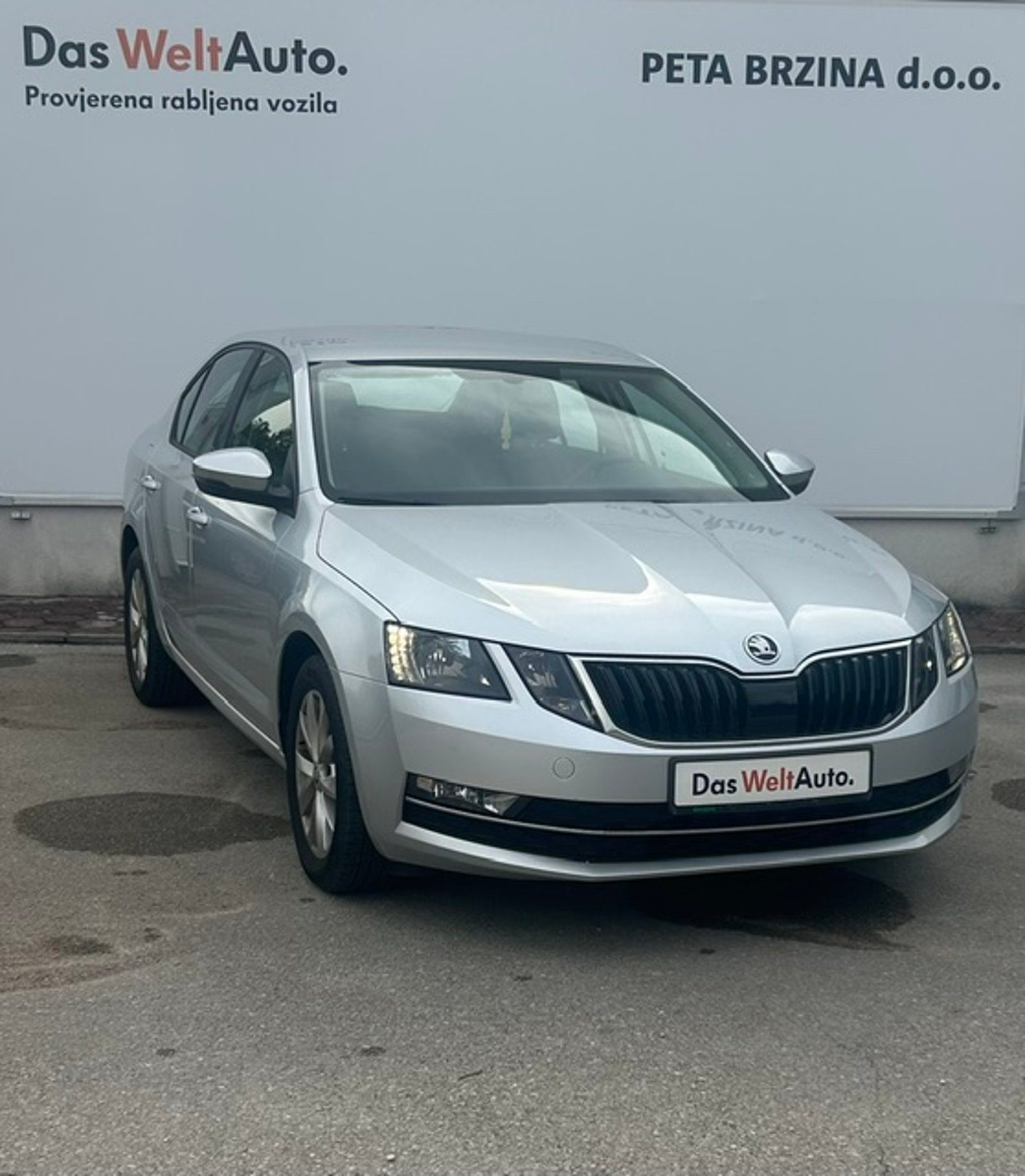 2019 Škoda Octavia — fotografija 3