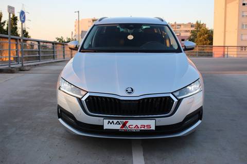 2023 Škoda Octavia — sličica 11