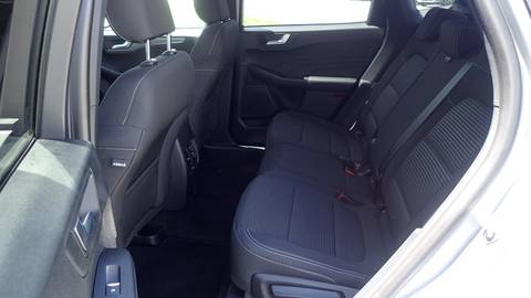 2023 Ford Kuga — sličica 7