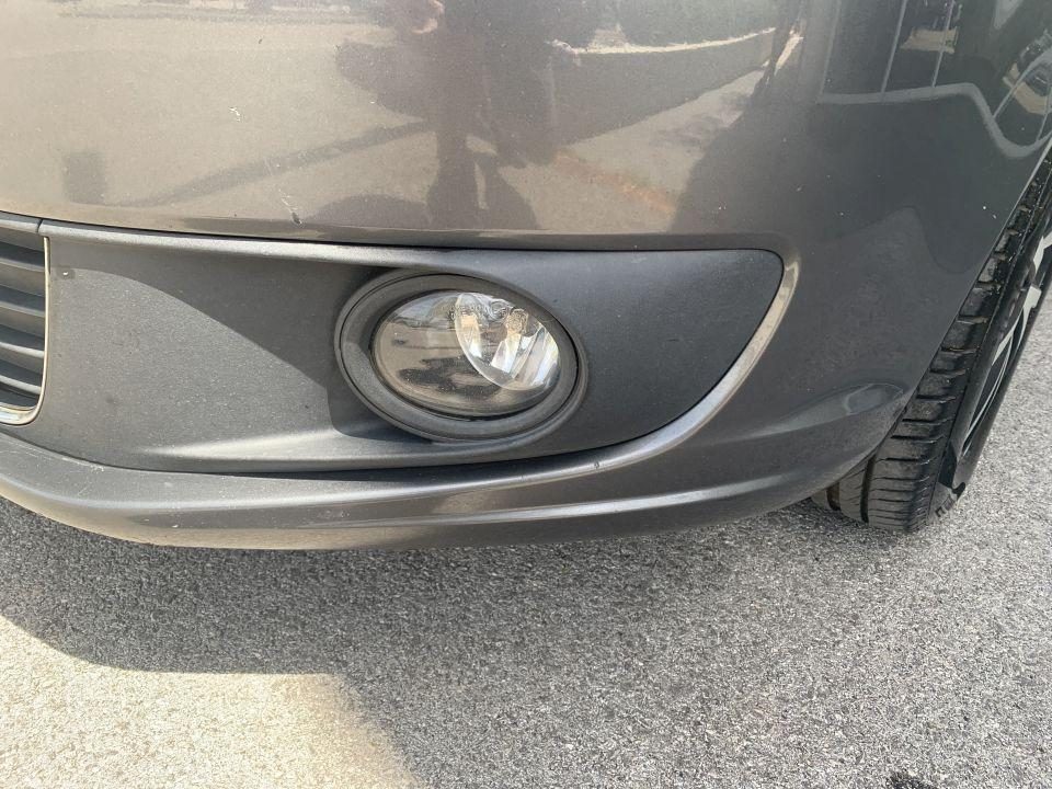 2013 Volkswagen Touran — fotografija 11