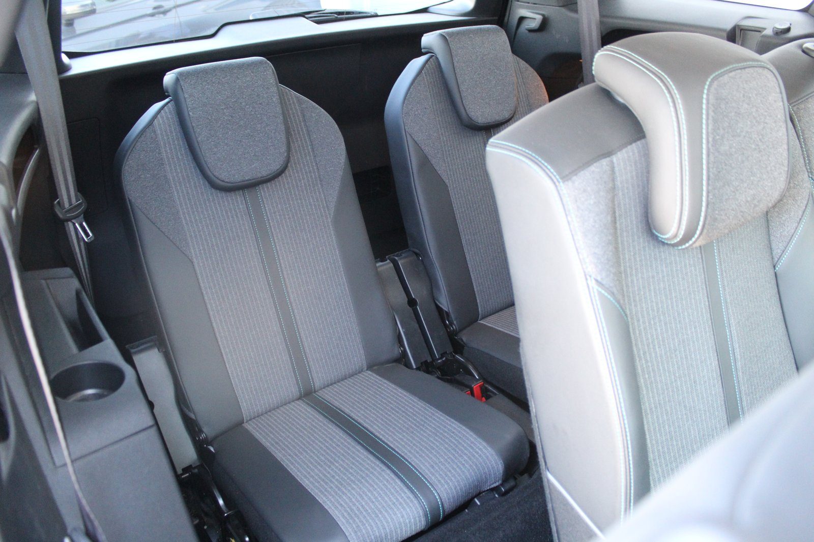 2021 Peugeot 5008 — fotografija 14
