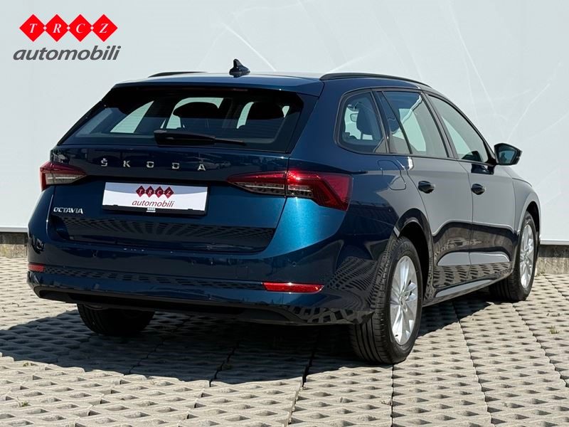 2022 Škoda Octavia — fotografija 4