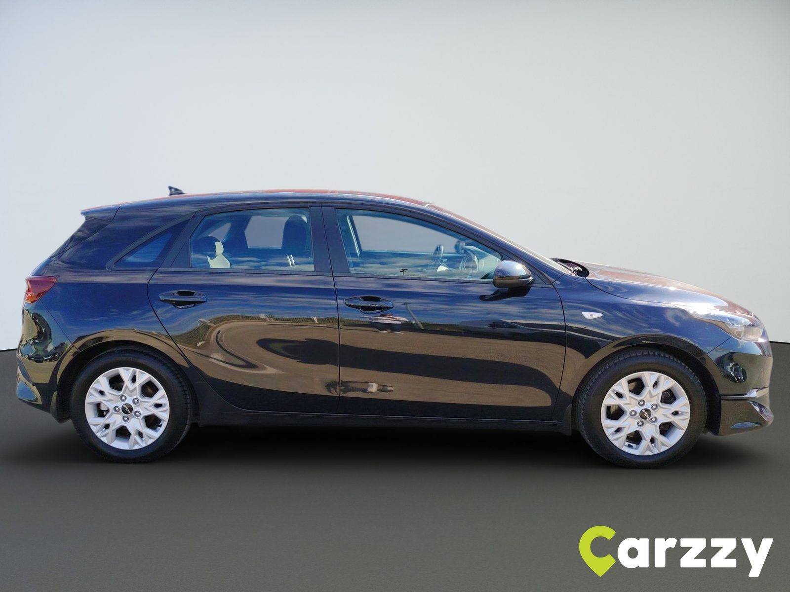 2023 Kia Ceed — fotografija 5