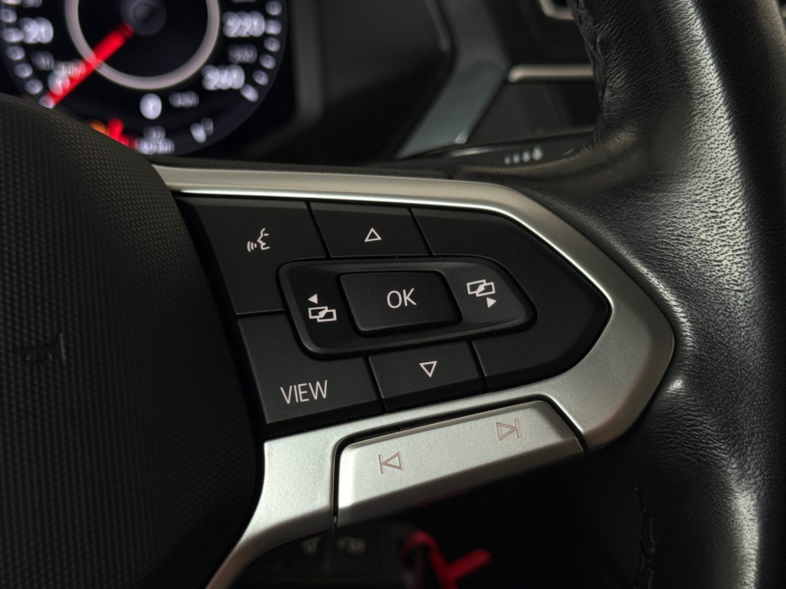 2022 Volkswagen Tiguan — fotografija 13