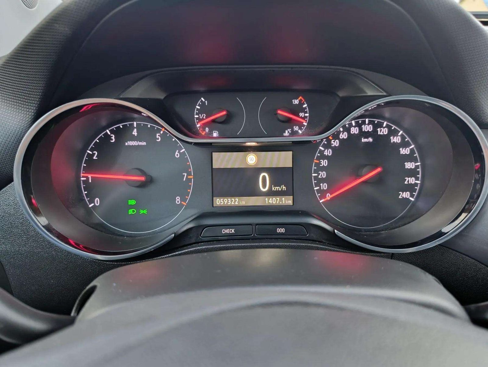 2022 Opel Crossland — fotografija 21