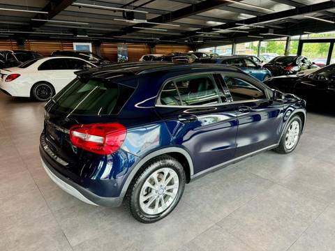 2017 Mercedes-Benz GLA — sličica 19
