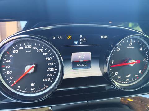 2017 Mercedes-Benz E-klasa — sličica 14