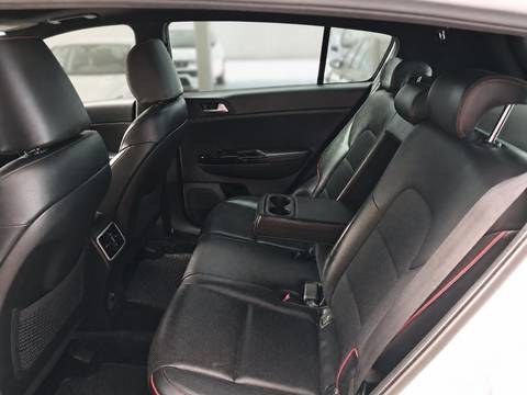 2021 Kia Sportage — sličica 20