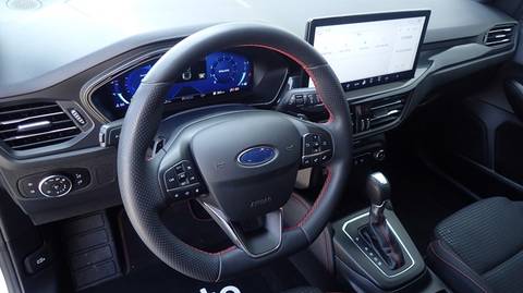2022 Ford Focus — sličica 6