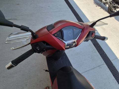 2021 Honda SH350 — sličica 3