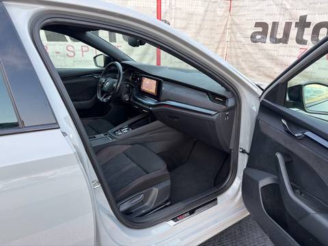 2021 Škoda Octavia — sličica 10
