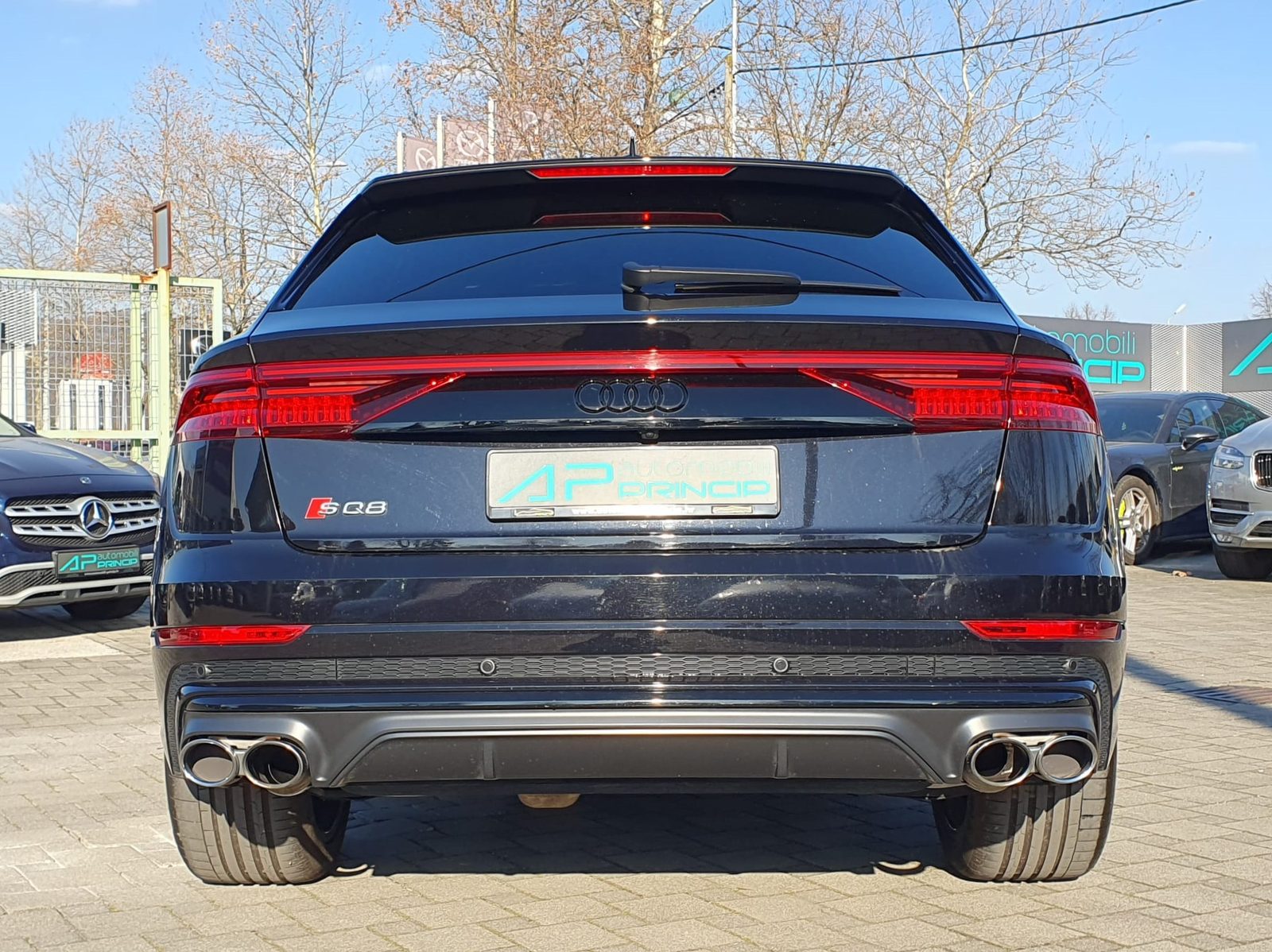 2019 Audi SQ8 S line — fotografija 5