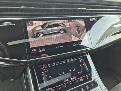 2018 Audi Q8 S line — sličica 27