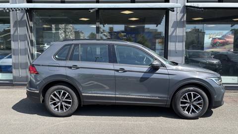 2023 Volkswagen Tiguan — sličica 4