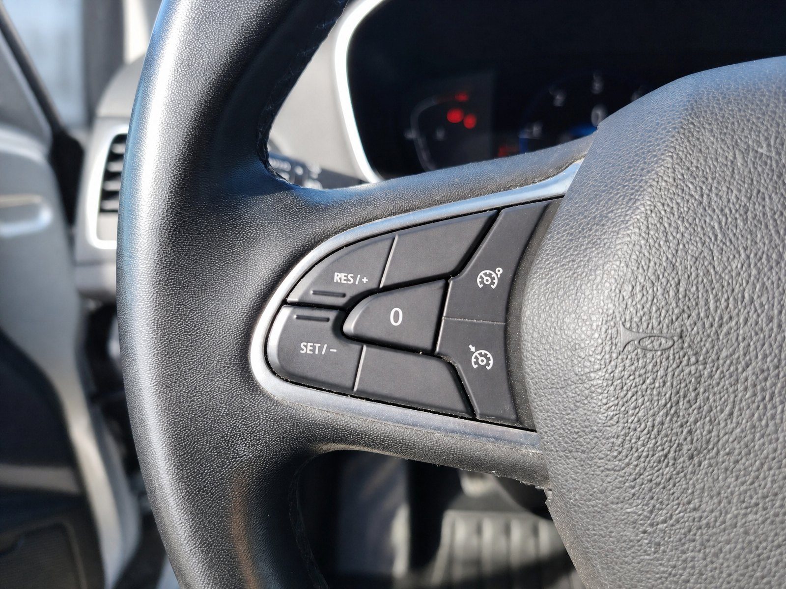 2023 Renault Megane — fotografija 30