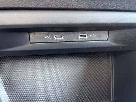 2024 Volkswagen Golf — sličica 27