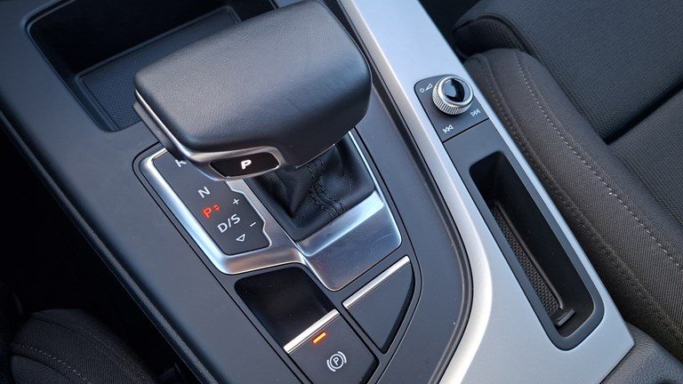 2024 Audi A4 — fotografija 15