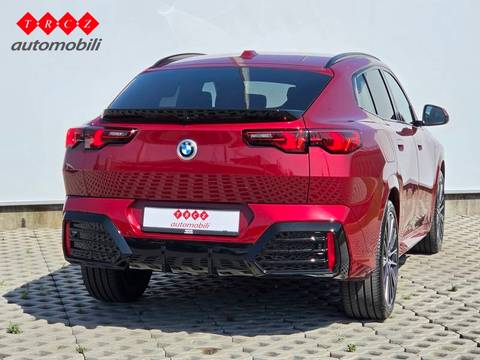 2025 BMW X2 — sličica 3