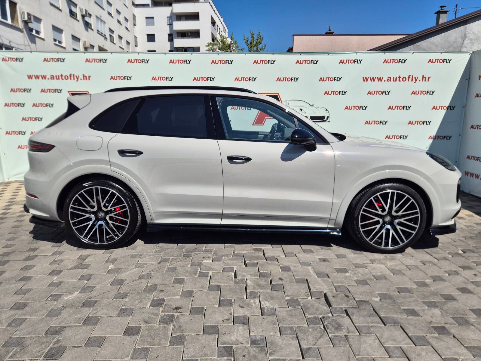 2023 Porsche Cayenne — fotografija 5